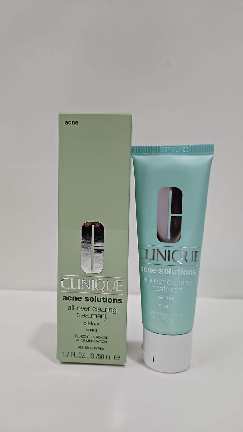 CLINIQUE Acné et imperfections